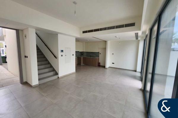 Vacant | Well Maintained | Spacious